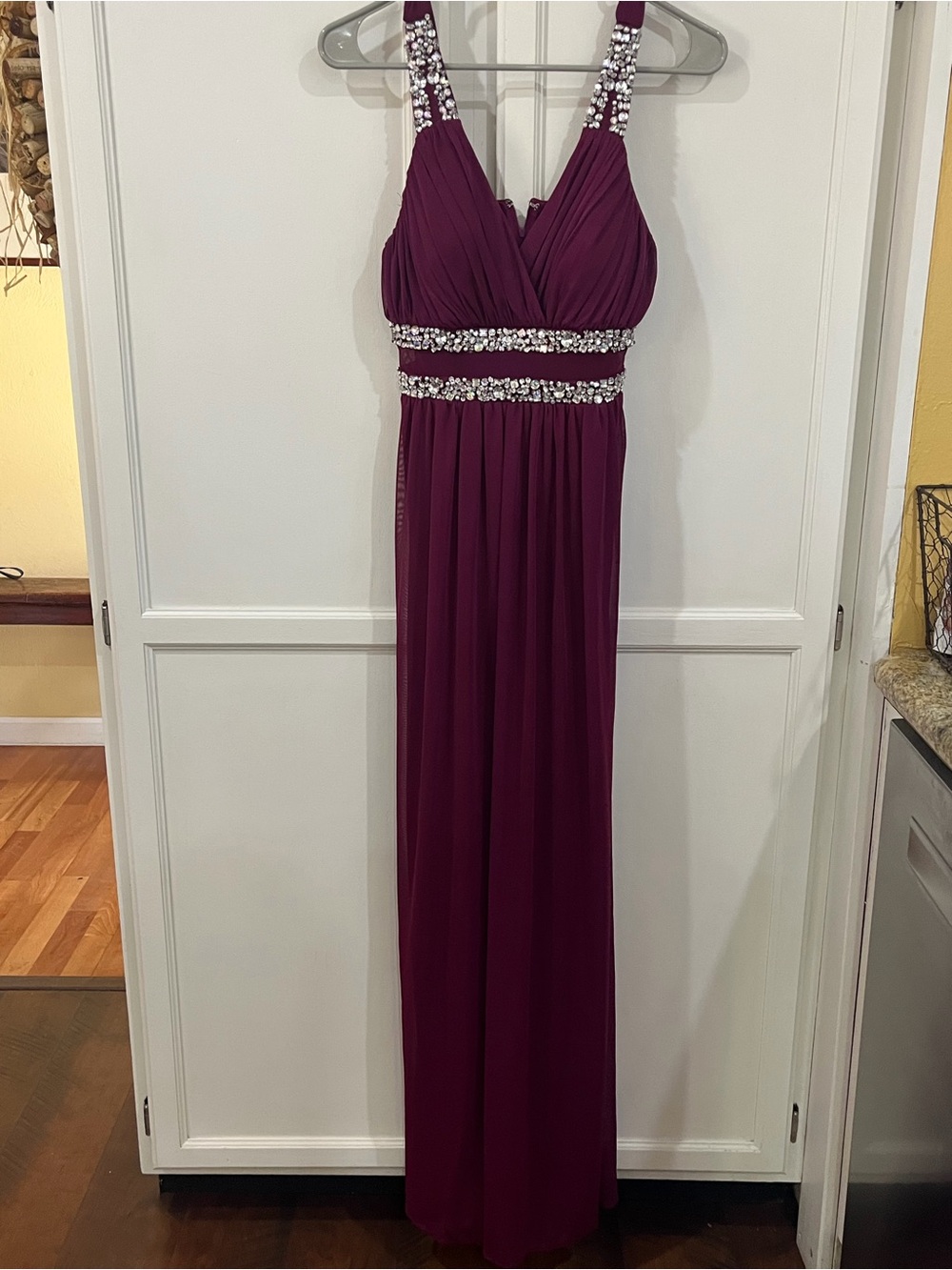 Jodi Kristopher burgundy Beaded Wine Maxi Dress